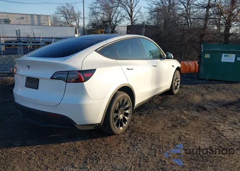 2024 Tesla Model Y Long Range Dual Motor All-Wheel Drive/Rwd from USA, damaged, VIN 7SAYGDED5RF010087